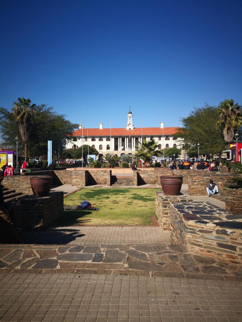 Victoria Hotel Pretoria-Noord Buitenkant foto